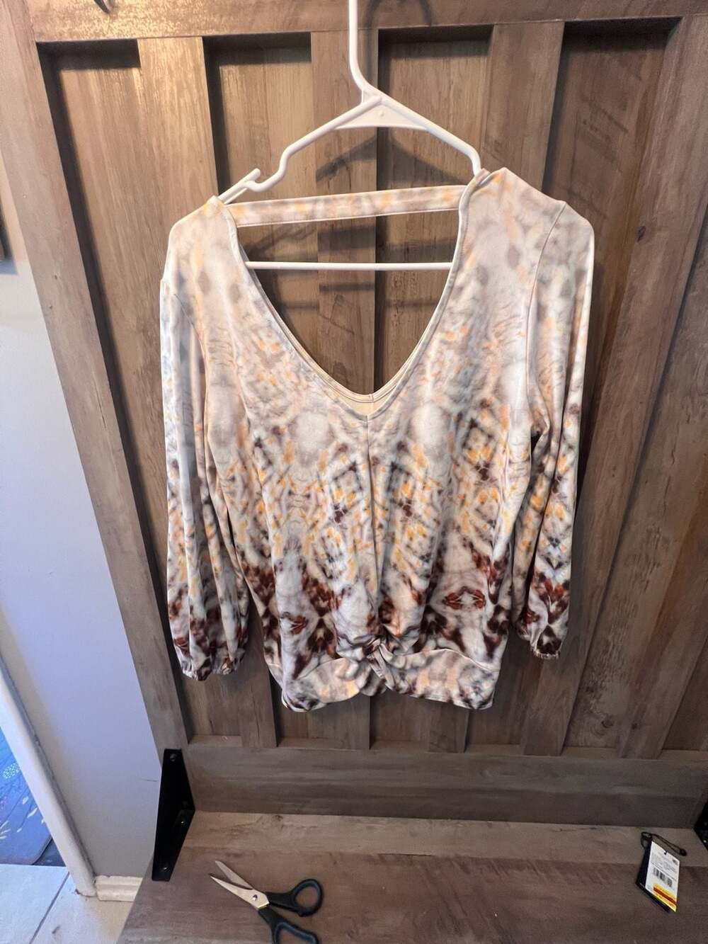 Liverpool Los Angeles Tie Dye Long Sleeve V-Neck Blouse Size S